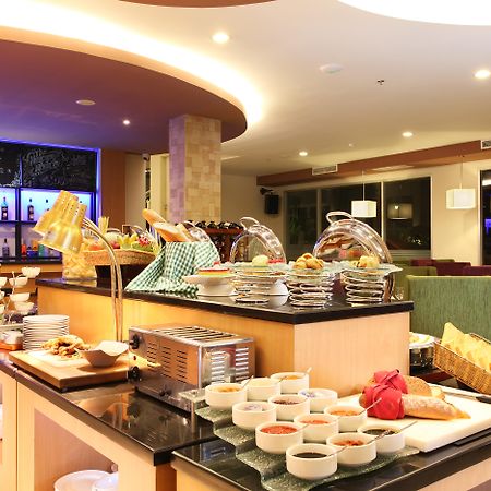 Swiss-Belinn Balikpapan Luaran gambar