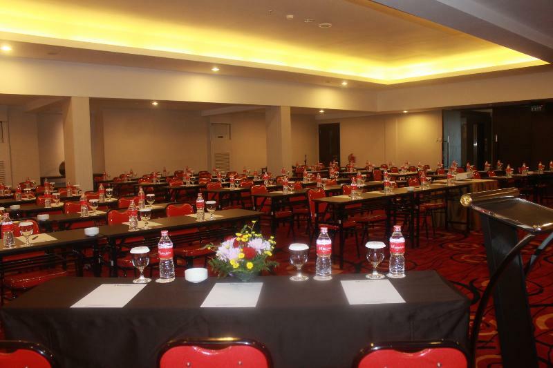 Swiss-Belinn Balikpapan Luaran gambar